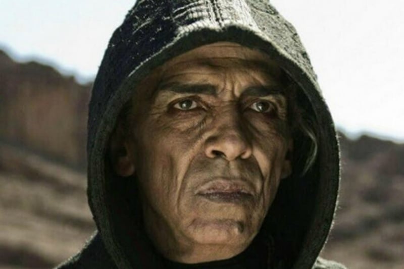 articles/2013/03/18/satan-s-makeup-artist-speaks/obama-satan-cheat_vw5w67