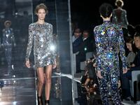 articles/2013/09/16/tom-ford-delivers-serious-sex-appeal/130916-tom-ford-sykes-tease_njyz4q