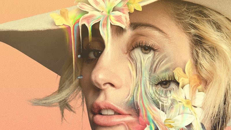 170828-Fallon-lady-gaga-embed02_ajkqzm