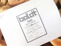 articles/2017/04/18/american-whiskey-s-wild-west-frontier/170417-rothbaum-whiskey-bagels-tease_rus9ch