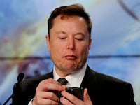 2022-05-11T054227Z_260535428_RC2S4U95Z1Q6_RTRMADP_3_TESLA-MUSK-COURT_e4ftdv