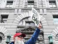 articles/2017/02/08/inside-the-appeals-court-battle-over-trump-s-travel-ban/170207-woodruff-court-ban-tease_g16hgh