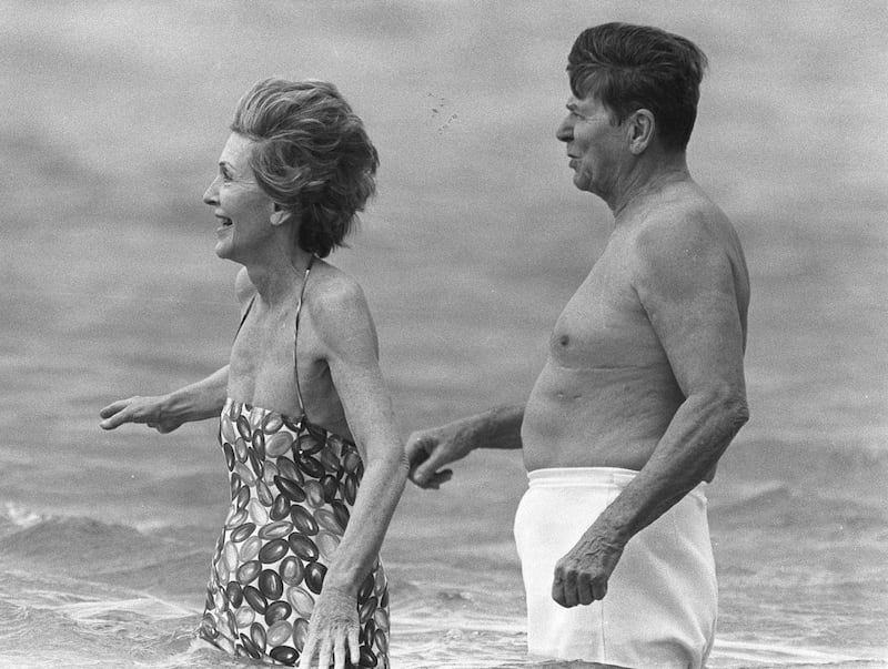 galleries/2013/01/04/barack-obama-richard-nixon-and-more-presidents-on-the-beach-photos/ronald-reagan-presidents-on-the-beach_lt47os