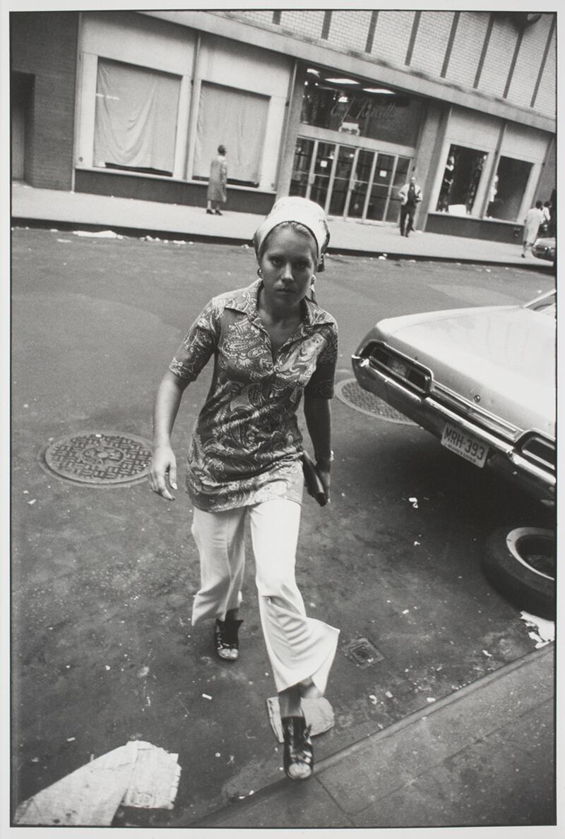 galleries/2013/08/10/garry-winogrands-women-are-beautiful-photos/winogrand-women-1_r3rr44