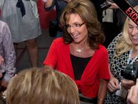 articles/2013/08/02/sarah-palin-s-donors-don-t-care-where-money-s-going/130802-palin-pac-avlon-tease_vetvek