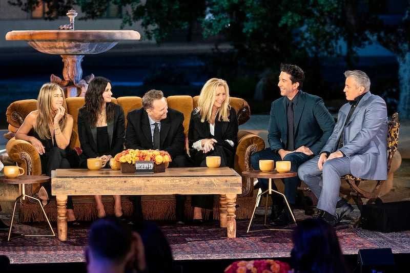 210526-friends-reunion-hbomax-ac-759p_wqaz0b