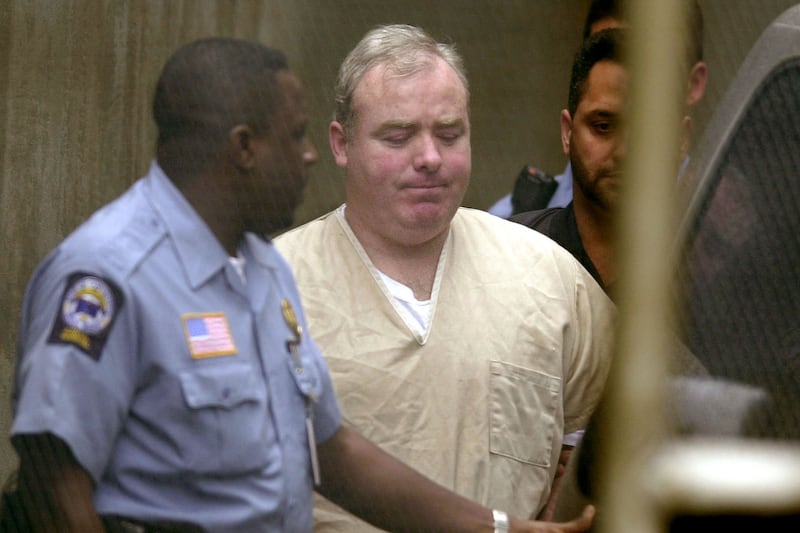 articles/2013/10/28/the-kennedy-court-stunner-that-shouldn-t-have-been/131028-skakel-trial-klieman-tease_ly67cm
