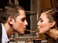 articles/2009/06/02/why-restaurants-make-you-fat/roberts-dining-out-restaurants_29600_hau71b