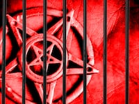 articles/2016/11/14/private-prison-punished-me-for-being-a-satanist-ex-con-claims/161114-weill-satan-prison-tease_voukli