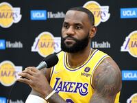 2021-09-28T213142Z_1120397749_MT1USATODAY16847820_RTRMADP_3_NBA-LOS-ANGELES-LAKERS-MEDIA-DAY_p0wipo