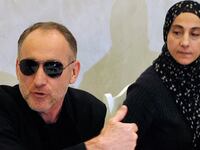 articles/2013/05/09/boston-suspects-parents-on-the-run/130507-_parents-tsarnaev-tease_a5ecxo