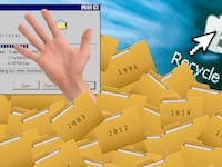 articles/2014/12/17/i-m-a-digital-hoarder/141216-crocker-hoarder-tease_eaq9j9