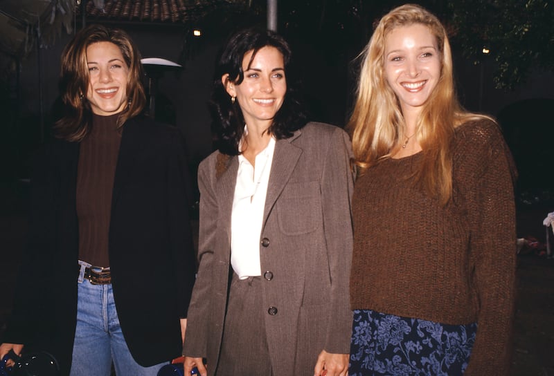 Jennifer Aniston, Courteney Cox, and Lisa Kudrow in Los Angeles, 1995.
