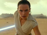 191222-leon-star-wars-hero_h3ylrq