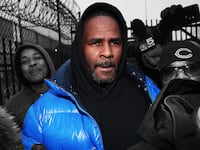 190226-hitt-r-kelly-tease_jc1sga