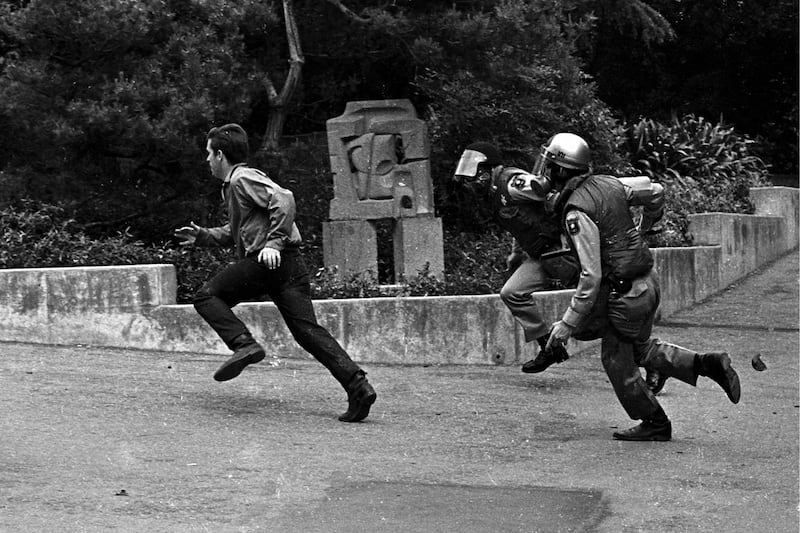 articles/2012/08/23/the-fbi-s-harassment-and-spying-on-1960s-students-revealed-in-subversives-by-seth-rosenfeld/subversives-reagan-kazin_mwacf2