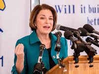 200220-Brodey-Klobuchar-Signature-Legislative-Achievement-tease_eaaggx