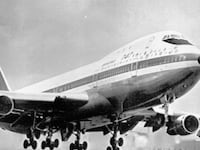 articles/2014/10/26/the-sexy-dream-of-the-747/141025-irving-boeing-747-tease_rpkmba