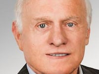 181007-peter-smith-clinton-emails_jqzhbz