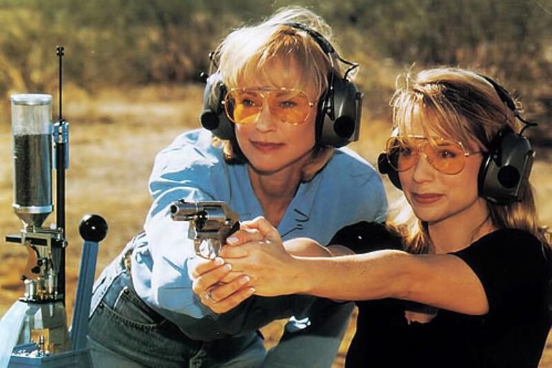 articles/2012/07/25/do-u-s-women-need-guns-self-defense-expert-paxton-quigley-says-yes/paxton-quigley-guns-pesta_xgd7xh