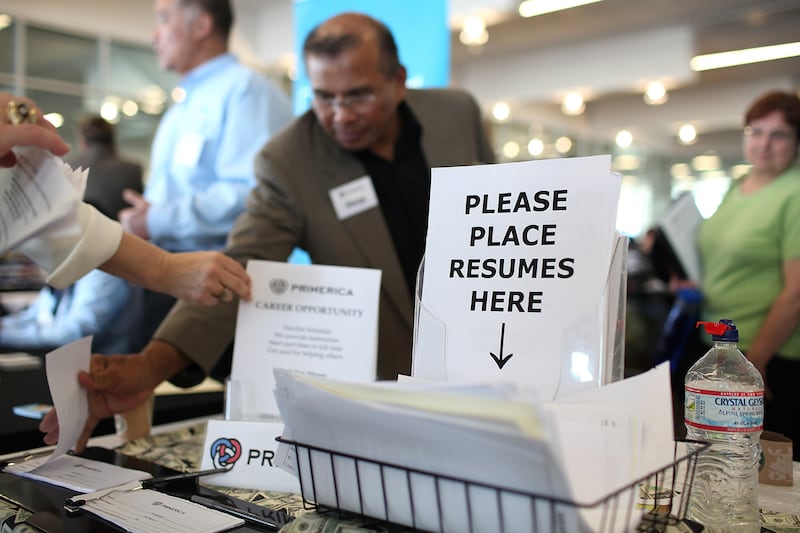 articles/2013/12/10/unemployed-workers-need-benefits-but-republicans-still-say-no/131210-bouie-unemployment_vridtc