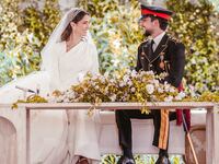 2023-06-01T185821Z_1076066406_RC2IA1AXFT9E_RTRMADP_3_JORDAN-ROYALS-WEDDING_gtg0af