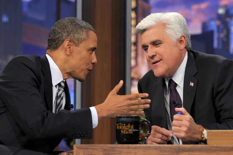 articles/2012/10/25/obama-does-jay-leno-president-riffs-on-the-economy-afghanistan-rape-his-math-deficiency/obama-goes-on-leno-grove-tease_ezqhs9