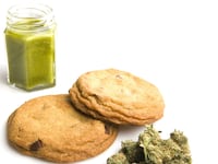 articles/2014/04/07/denver-teen-fell-from-a-balcony-after-eating-a-marijuana-cookie-but-don-t-blame-the-drug/140406-pot-cookie-tease_bxvdip