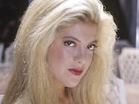 Tori Spelling poses for a portrait in 1992 in Los Angeles, California.