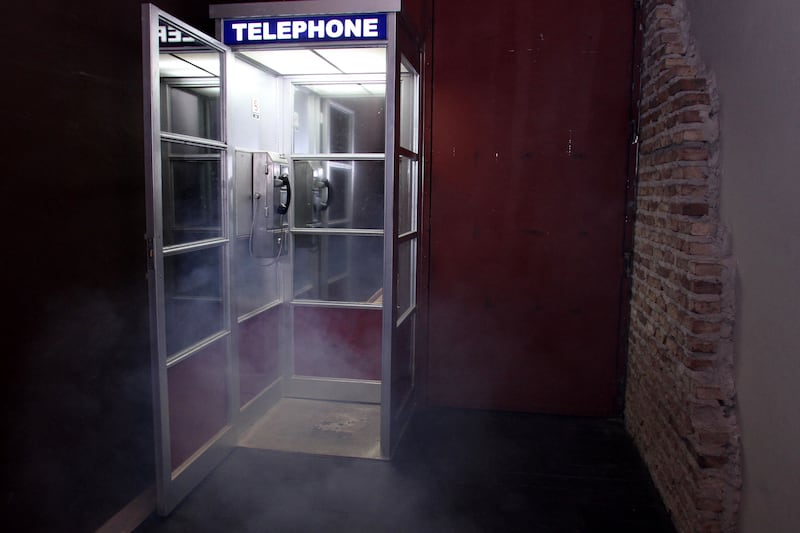 articles/2014/02/25/the-secret-speakeasies-of-buenos-aires/140224-ampagna-speakeasies3-embed_jstlwu