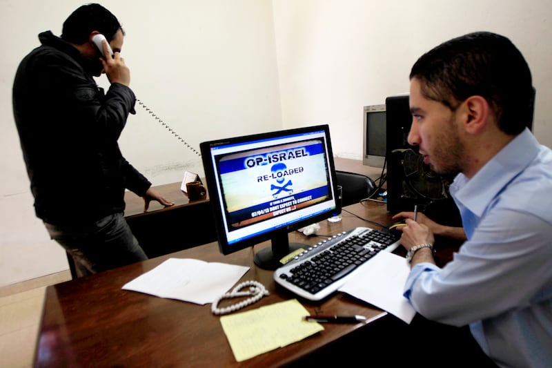 articles/2013/04/08/why-opisrael-was-an-opfail/130408-Lake-Hacking-Israel-embed_wmkmdh