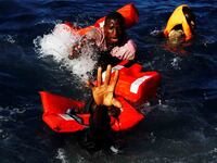 170802-nadeau-italy-migrants-tease_wcecoh