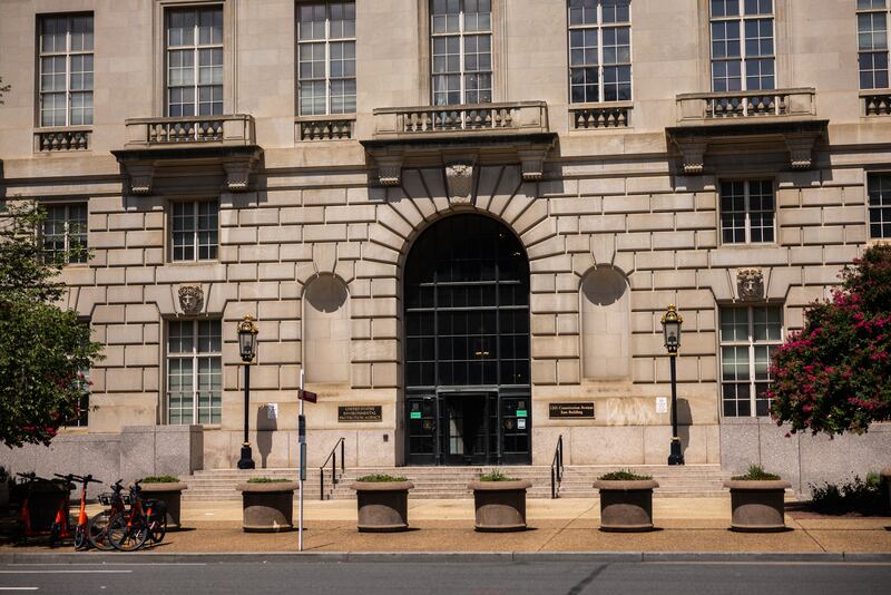 Elevators have been breaking down inside the EPA building in Washington, D.C., with indoor temperatures surpassing 80 degrees.