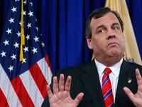 articles/2014/06/25/who-isn-t-investigating-chris-christie/140624-nuzzi-christie-tease_dy2wmh