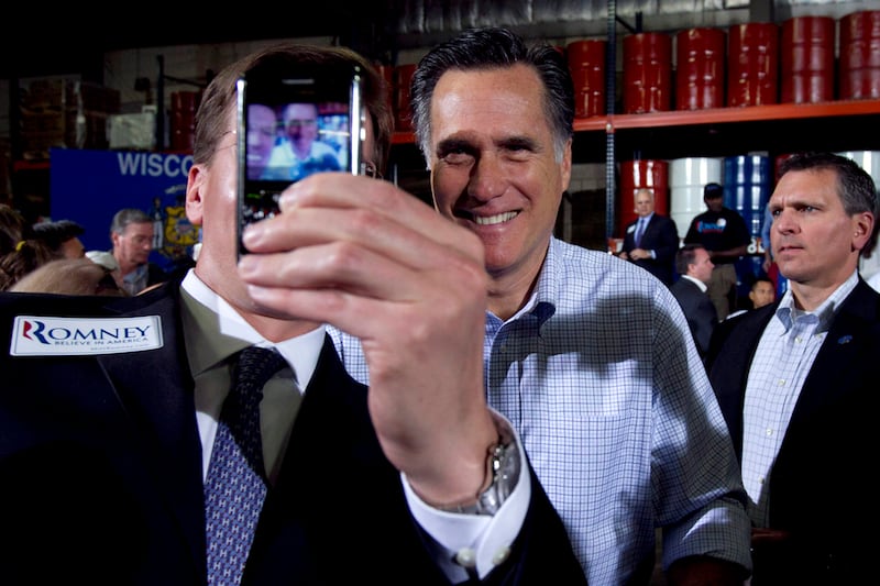 articles/2012/04/17/mitt-romney-should-disclose-big-campaign-donors/mitt-romney-bundlers-schweizer-teaser_kvh14e