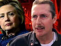 articles/2016/08/30/is-this-hillary-clinton-kkk-supporter-just-an-elaborate-troll/120829-Resnick-Hillary-KKK-Hoax-tease_gyqn4d