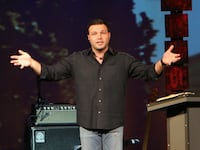 articles/2016/02/29/lawsuit-controversial-pastor-ran-mars-hill-megachuch-like-a-crime-syndicate/160229-zadrozny-mars-hill-tease_frkd8b