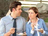 articles/2016/01/26/john-krasinski-sorry-office-fans-jenna-fischer-and-i-were-not-genuinely-in-love/160125-stern-krasinski-office-tease_jfyih4