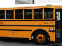 2020-08-13T190213Z_1454080077_RC27DI9RK3TU_RTRMADP_3_HEALTH-CORONAVIRUS-CALIFORNIA-SCHOOLS_w6iddg