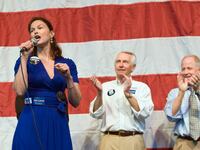 articles/2013/04/01/how-kentucky-democrats-duped-the-msm-and-helped-elbow-out-ashley-judd/130331-Miller-Ashley-Judd-tease_m6xsea