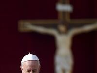 articles/2016/02/23/insider-pope-s-child-abuse-commission-is-smoke-and-mirrors/160222-berry-pope-francis-tease_ahjdtu