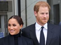 211104-meghan-harry-hero_e7rgsj