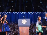 articles/2012/11/07/michelle-obama-s-signs-of-fashion-restraint-on-election-night/michelle-and-ann-election-night-wilkinson-tease_tu8doy