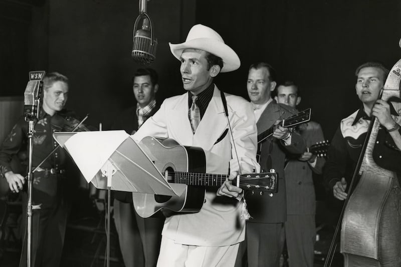 Country-Music_-Review-Ken-Burns_-Epic-Essential-Look-at-an-American-Artform_hnrglp