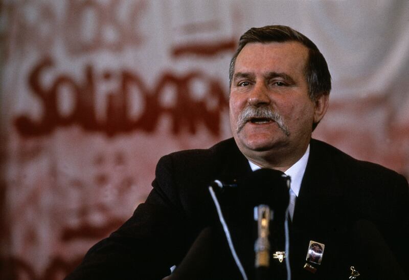 GDANSK, POLAND - SEPTEMBER 1983: Leader of the "Solidarity" trade union Lech Walesa delivers a speech at a congress of delegates of "Solidarity" in September 1983, in Gdansk, Poland. (Photo by Wojtek Laski/Getty Images)