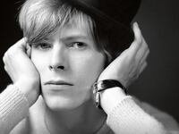 david-bowie-unseen-hero_kzja2o