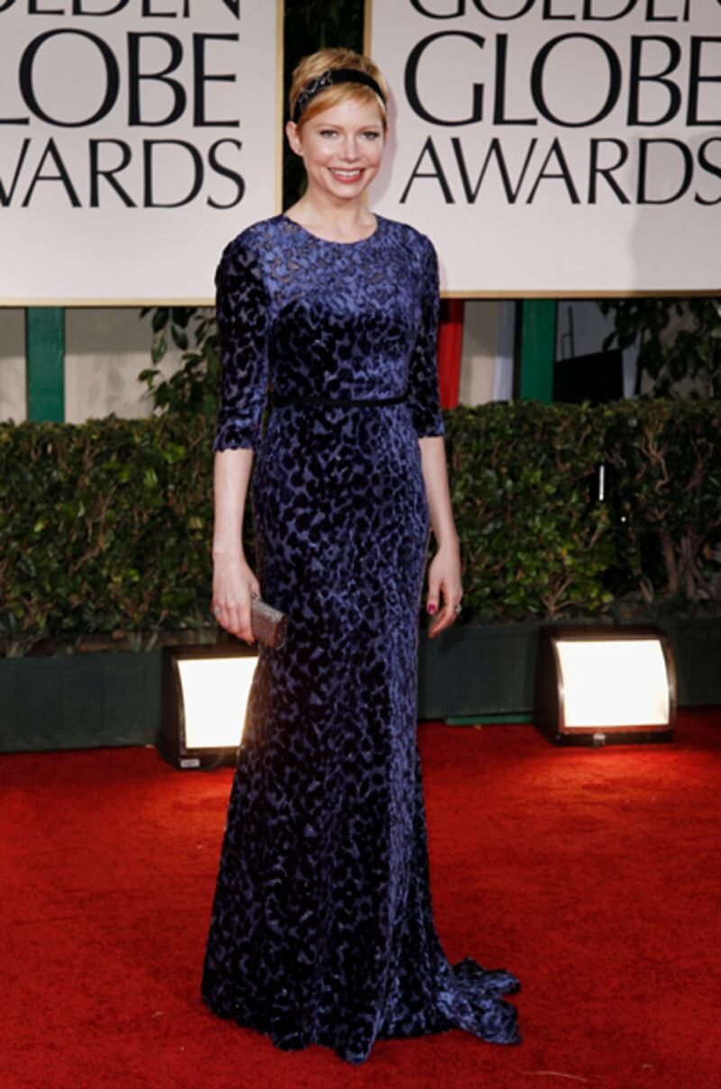 galleries/2012/01/15/golden-globes-2012-best-dresses-on-the-red-carpet-photos/golden-globes-michelle-williams_hgum2c