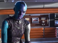 articles/2017/05/05/guardians-of-the-galaxy-vol-2-star-karen-gillan-on-her-directorial-debut-and-nebula-s-return-to-the-light/170504-leon-Karen-Gillan-tease_p5k1n9