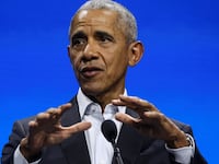 2022-11-17T233451Z_197110684_RC2YNX9J0CCZ_RTRMADP_3_USA-OBAMA_unnmsa