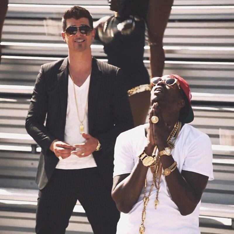 galleries/2013/09/05/robin-thicke-demi-lovato-more-celebrity-twitter-pictures-photos/130905-celeb-twits-04_stu4ti